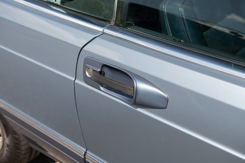 1990 Mercedes-Benz 560 SEC For Sale (picture 109 of 199)