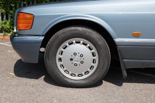 1990 Mercedes-Benz 560 SEC For Sale (picture 19 of 199)