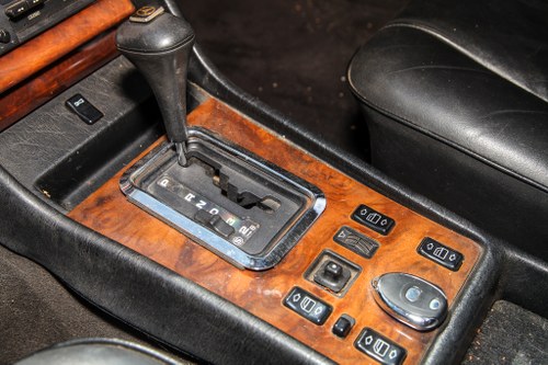 NO RESERVE - 1986 Mercedes 560 SEC Auto à vendre (picture 36 of 70)