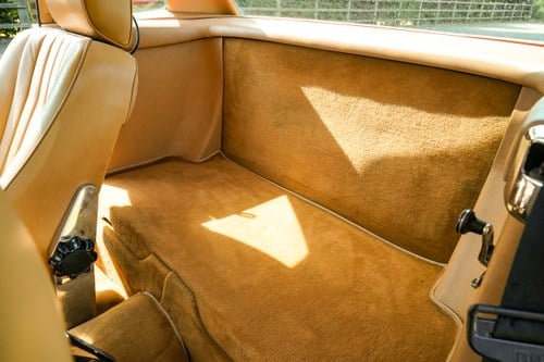 1988 Mercedes-Benz 560SL (LHD) till salu (bild 72 av 209)