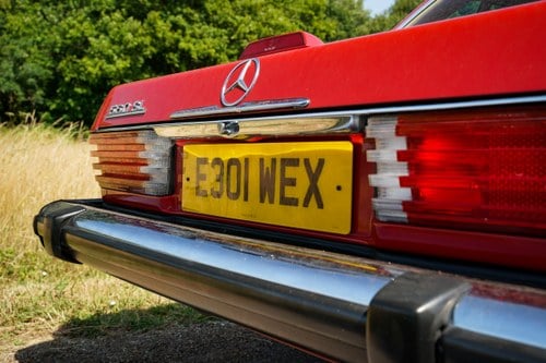 1988 Mercedes-Benz 560SL (LHD) till salu (bild 139 av 209)