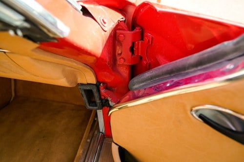 1988 Mercedes-Benz 560SL (LHD) till salu (bild 99 av 209)