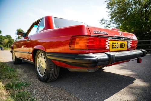 1988 Mercedes-Benz 560SL (LHD) till salu (bild 22 av 209)