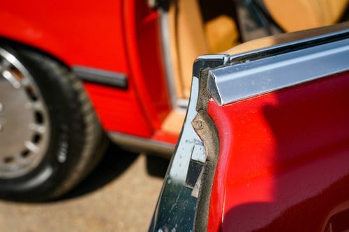 1988 Mercedes-Benz 560SL (LHD) till salu (bild 92 av 209)