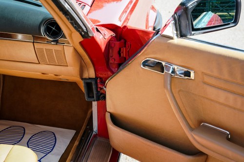 1988 Mercedes-Benz 560SL (LHD) till salu (bild 121 av 209)