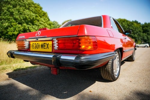 1988 Mercedes-Benz 560SL (LHD) till salu (bild 15 av 209)