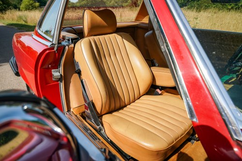 1988 Mercedes-Benz 560SL (LHD) till salu (bild 70 av 209)