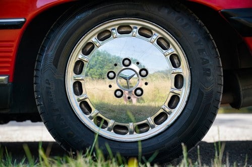 1988 Mercedes-Benz 560SL (LHD) till salu (bild 31 av 209)