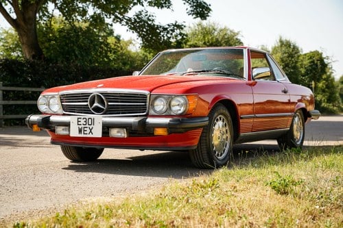 1988 Mercedes-Benz 560SL (LHD) till salu (bild 2 av 209)