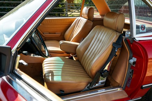 1988 Mercedes-Benz 560SL (LHD) till salu (bild 68 av 209)