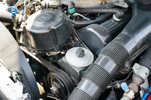 1988 Mercedes-Benz 560SL (LHD) till salu (bild 166 av 209)