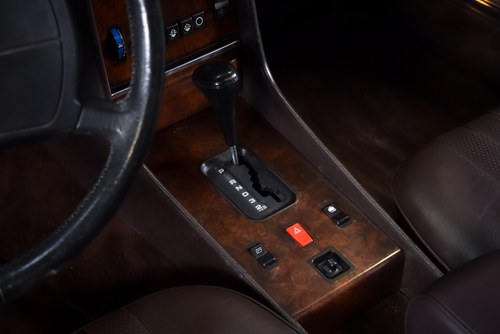 NO RESERVE - 1987 Mercedes-Benz 560SL Convertible 5,6L V8 - LHD In vendita (immagine 40 di 110)