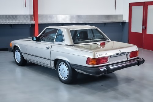 NO RESERVE - 1987 Mercedes-Benz 560SL Convertible 5,6L V8 - LHD In vendita (immagine 27 di 110)