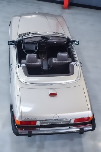 NO RESERVE - 1987 Mercedes-Benz 560SL Convertible 5,6L V8 - LHD In vendita (immagine 70 di 110)