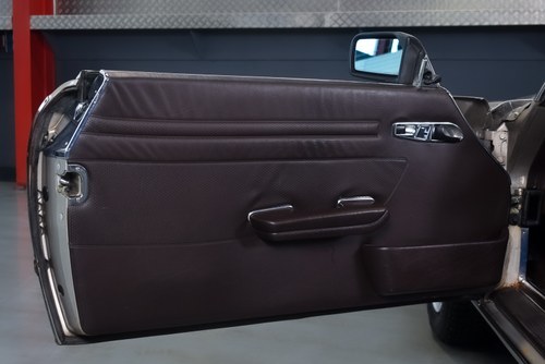 NO RESERVE - 1987 Mercedes-Benz 560SL Convertible 5,6L V8 - LHD In vendita (immagine 32 di 110)