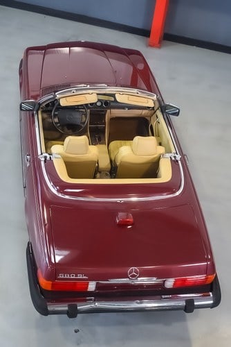 NO RESERVE - 1987 Mercedes-Benz 560SL Convertible (R107) 5.6L V8 In vendita (immagine 20 di 124)