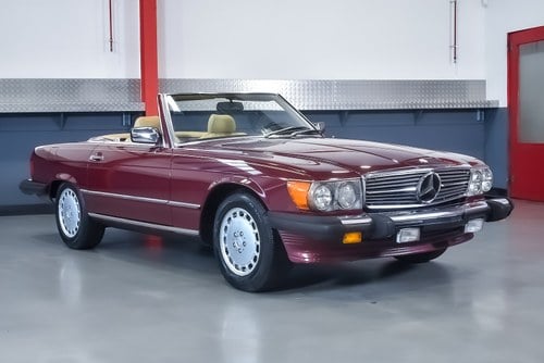 NO RESERVE - 1987 Mercedes-Benz 560SL Convertible (R107) 5.6L V8 In vendita (immagine 1 di 124)