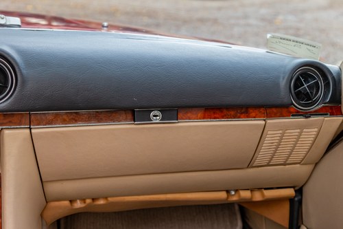 1988 Mercedes-Benz 560SL (R107, LHD) For Sale (picture 64 of 161)