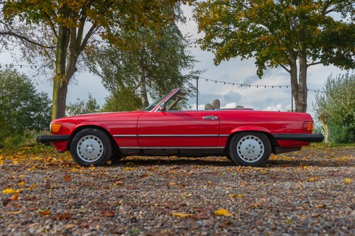 1988 Mercedes-Benz 560SL (R107, LHD) For Sale (picture 18 of 161)