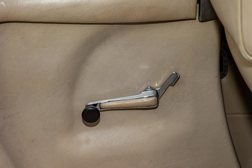 1988 Mercedes-Benz 560SL (R107, LHD) For Sale (picture 46 of 161)