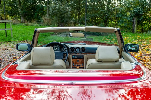 1988 Mercedes-Benz 560SL (R107, LHD) For Sale (picture 127 of 161)