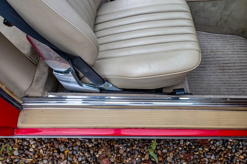 1988 Mercedes-Benz 560SL (R107, LHD) For Sale (picture 53 of 161)