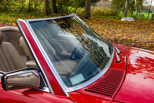 1988 Mercedes-Benz 560SL (R107, LHD) For Sale (picture 114 of 161)