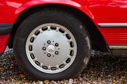 1988 Mercedes-Benz 560SL (R107, LHD) For Sale (picture 35 of 161)