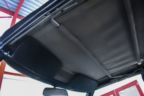 NO RESERVE - 1986 Mercedes-Benz 560SL (R107) LHD In vendita (immagine 58 di 106)