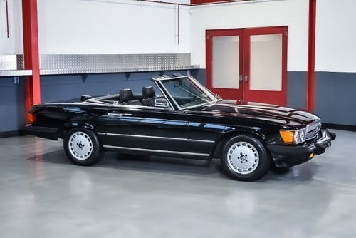 NO RESERVE - 1986 Mercedes-Benz 560SL (R107) LHD In vendita (immagine 19 di 106)