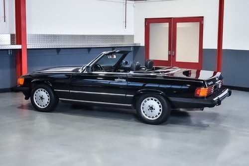 NO RESERVE - 1986 Mercedes-Benz 560SL (R107) LHD In vendita (immagine 20 di 106)