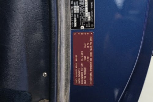 1987 Mercedes-Benz 560SL (R107) For Sale (picture 19 of 101)