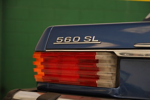 1987 Mercedes-Benz 560SL (R107) For Sale (picture 66 of 101)