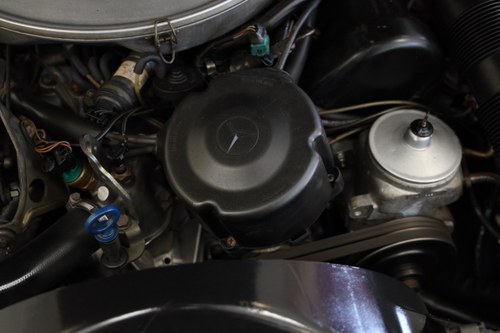 1987 Mercedes-Benz 560SL (R107) For Sale (picture 85 of 101)