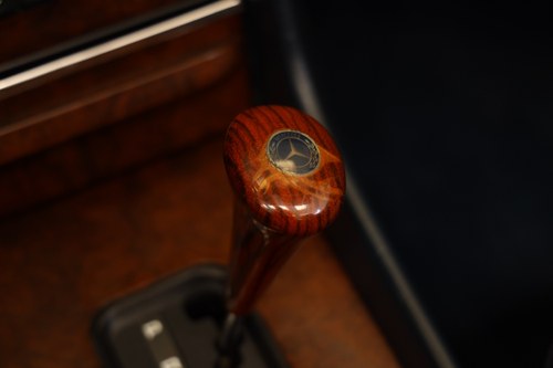 1987 Mercedes-Benz 560SL (R107) For Sale (picture 37 of 101)