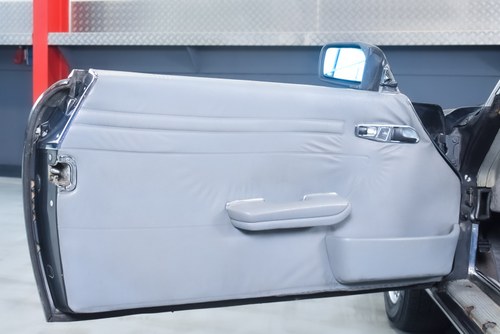 1986 Mercedes-Benz R107 560SL Convertible 5.6L V8 LHD In vendita (immagine 35 di 99)