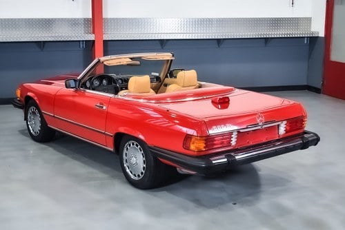 NO RESERVE - 1987 Mercedes-Benz 560SL (R107) LHD à vendre (picture 2 of 95)