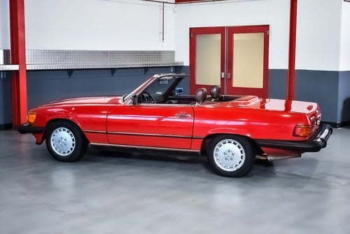 NO RESERVE - 1988 Mercedes 560SL Roadster zum Verkauf (Bild 19 von 81)