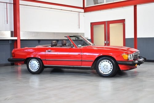 NO RESERVE - 1988 Mercedes 560SL Roadster zum Verkauf (Bild 9 von 81)