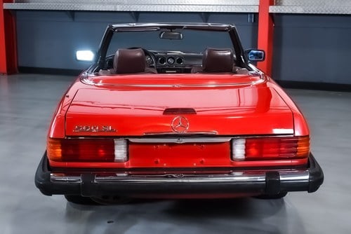 NO RESERVE - 1988 Mercedes 560SL Roadster zum Verkauf (Bild 15 von 81)