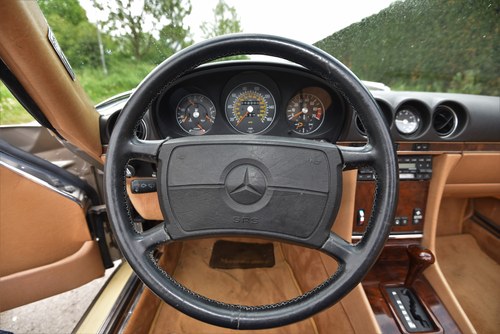 1988 Mercedes-Benz 560SL LHD zum Verkauf (Bild 39 von 128)
