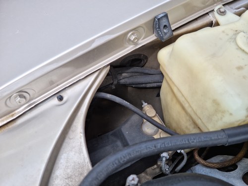 1988 Mercedes-Benz 560SL LHD zum Verkauf (Bild 112 von 128)