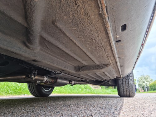 1988 Mercedes-Benz 560SL LHD zum Verkauf (Bild 117 von 128)