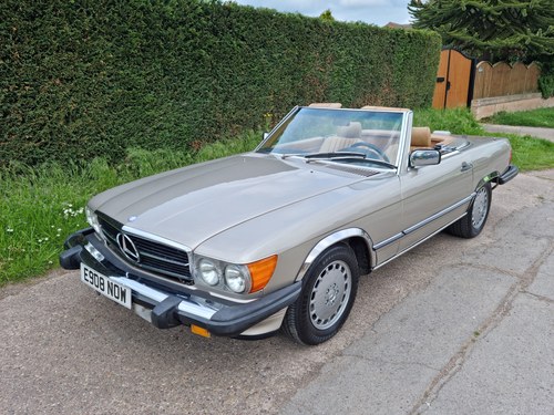 1988 Mercedes-Benz 560SL LHD zum Verkauf (Bild 10 von 128)