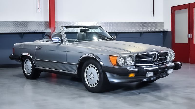 NO RESERVE - 1987 Mercedes-Benz 560SL (LHD) In vendita (immagine 1 di 117)