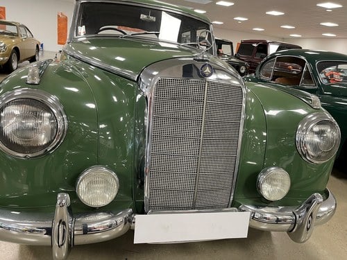 1954 Mercedes-Benz 300 Adenauer (W186) In vendita (immagine 4 di 61)
