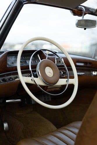 1960 Mercedes-Benz W128 220SE Cabriolet For Sale (picture 20 of 104)