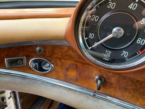 1966 Mercedes-Benz 250 SE Te koop (foto 25 van 80)