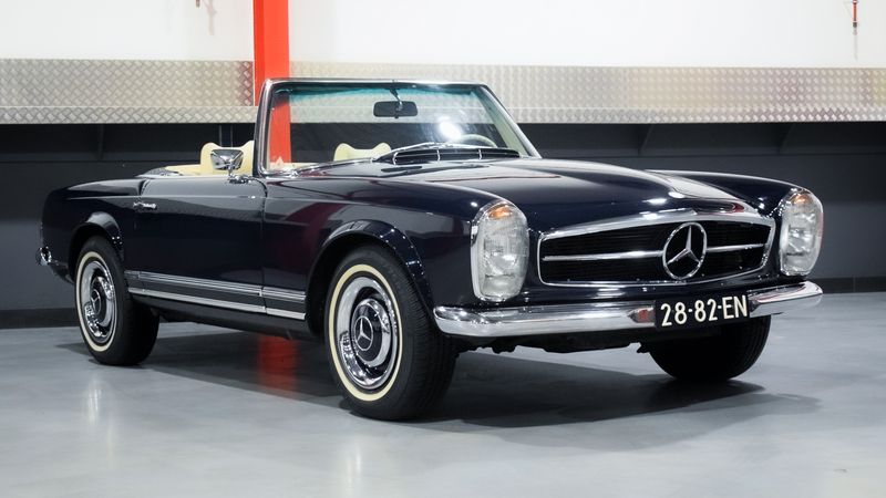 1967 Mercedes-Benz 250SL Pagoda For Sale (picture 1 of 59)