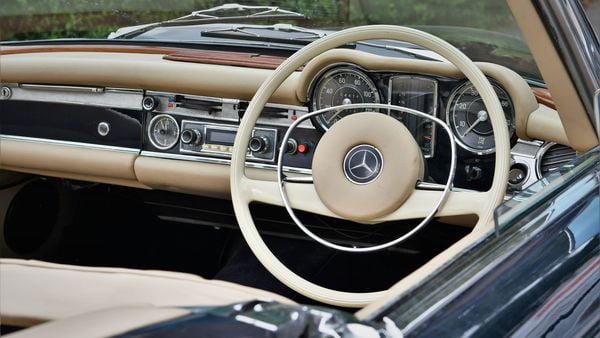 1968 Mercedes-Benz 280 SL ‘Pagoda' For Sale (picture :index of 83)